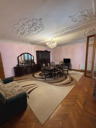 4-otaqlı Köhnə Tikili, 100 M²