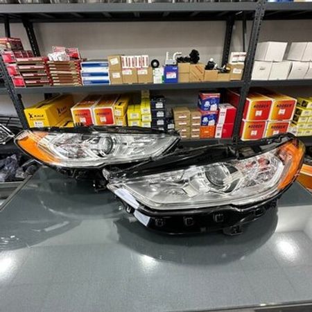 Ford Fusion farası – Ehtiyat hissələri – ucuztap.az