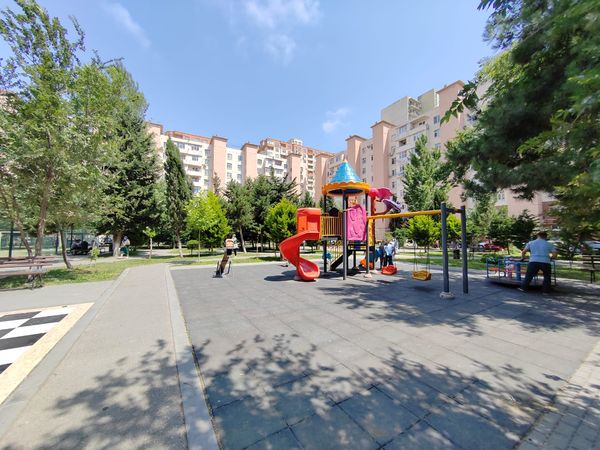 2-otaqlı Köhnə tikili, Xətai r. Məhəmməd Hadi küç, 60 m²