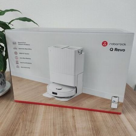 Roborock Q Revo (White and black)
