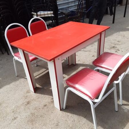 Masa və oturacaqlar