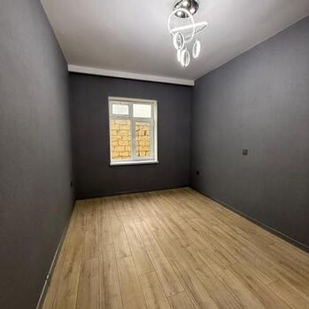 Həyət evi, Ruhulla Axundov küç. – Villalar, bağ evləri – ucuztap.az