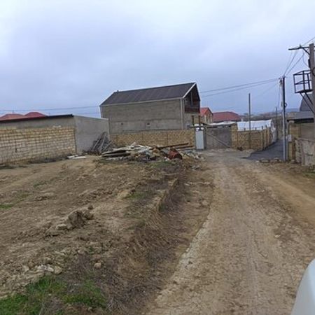 6 sot torpaq sahəsi, Saray qəs.