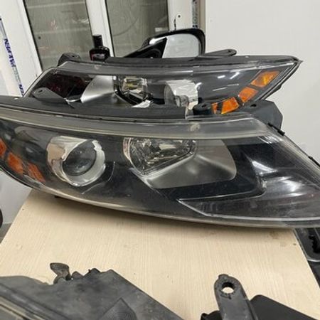 Kia Optima Xenon farası – Ehtiyat hissələri – ucuztap.az