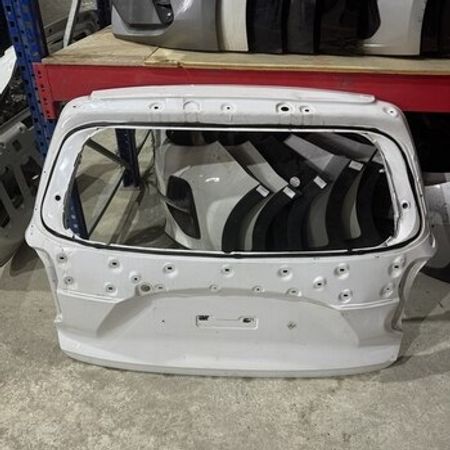 Kia Carnival 2020 baqaj qapısı – Ehtiyat hissələri – ucuztap.az