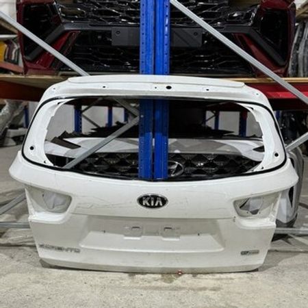 Kia Sorento 2015-2017 baqaj qapısı – Ehtiyat hissələri – ucuztap.az