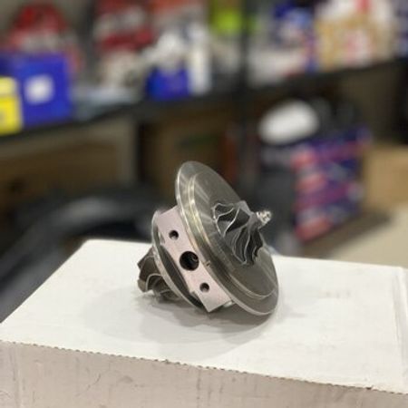 "Chevrolet Cruze" turbo kartrici