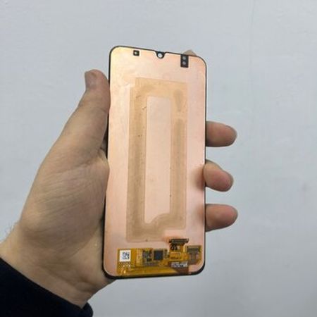 Samsung Galaxy A50 və A30 ekranı