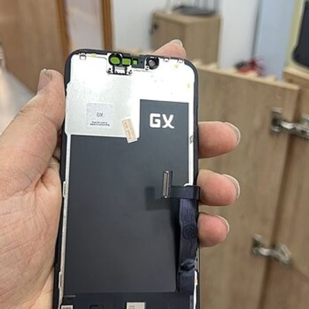 Apple iPhone 13 Pro ekranı