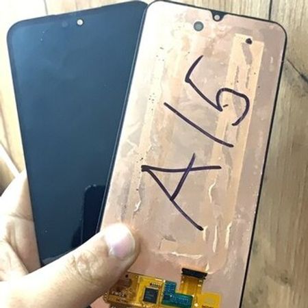 "Samsung A15" ekranı