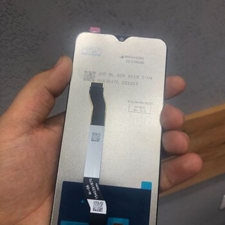 "Xiaomi Redmi Note 8" ekranı