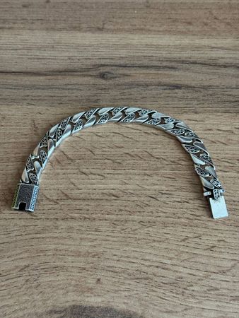 Titanium bracelet fidget