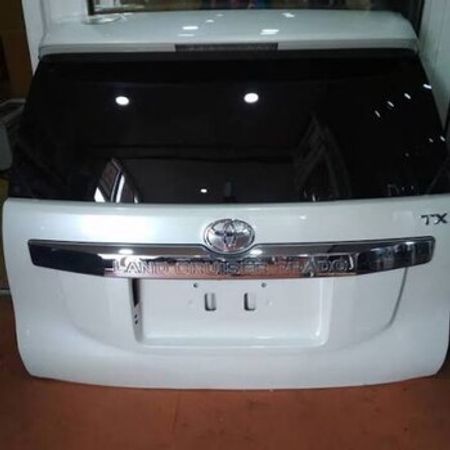 Toyota 2010-2015 baqajı – Ehtiyat hissələri – ucuztap.az