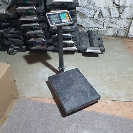 Tərəzi 300kq