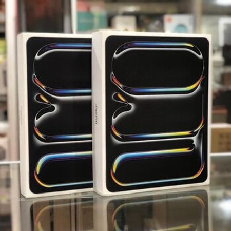 Apple iPad Pro 13 M5 256 Black