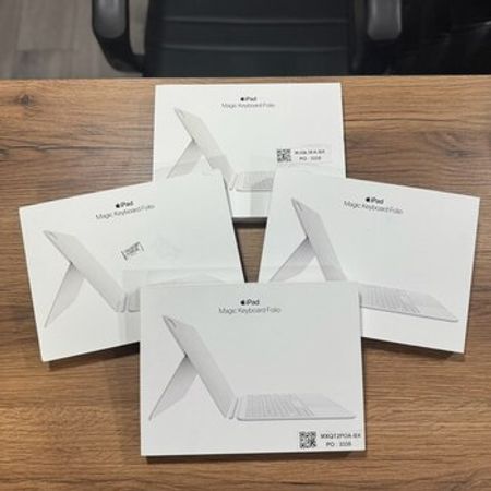 Apple iPad 10 10.9 - inch Magic Keyboard