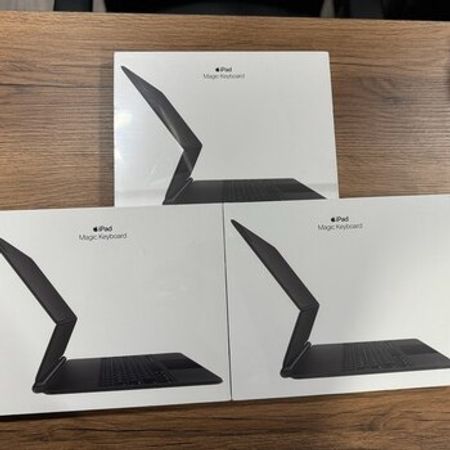 iPad Air 13 M2 Magic Keyboard