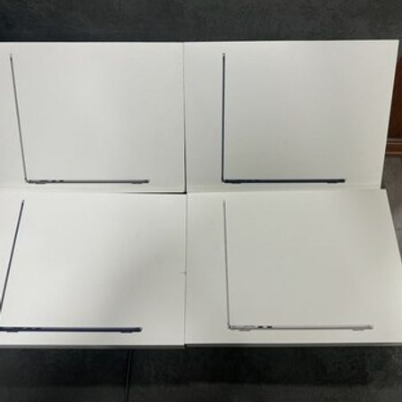 Apple MacBook Air 15.3 M3 8GB/512GB Midnight
