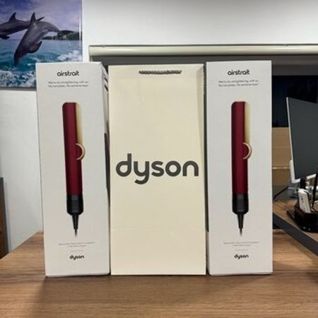 "Dyson Airstrait Red Velvet" saç ütüsü