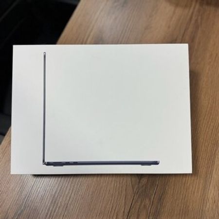 Apple MacBook Air 13 M4 16/256 Midnight
