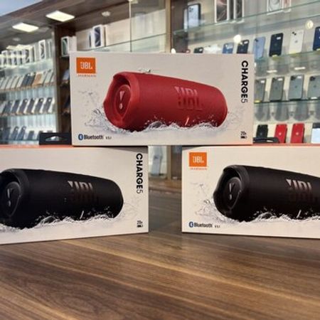 Dinamik "JBL Charge 5"