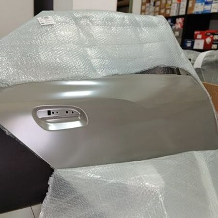 Chevrolet Cobalt, Ravon R4 arxa qapısı