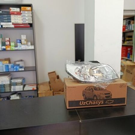 Ravon R3 ön farası