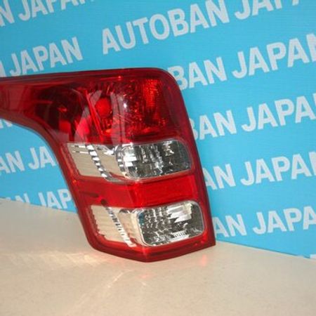 Mitsubishi L200 2015 stop işıqları – Ehtiyat hissələri – ucuztap.az