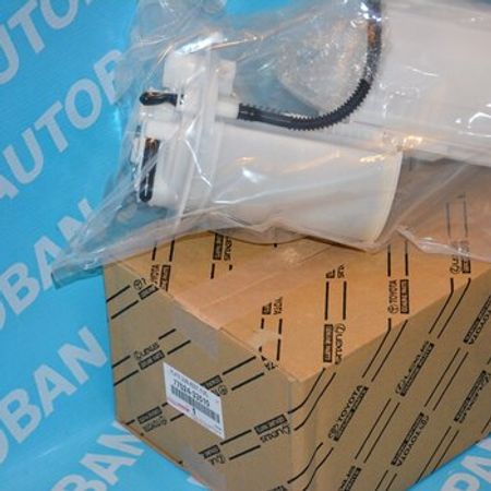 Toyota yanacaq nasosu – Ehtiyat hissələri – ucuztap.az