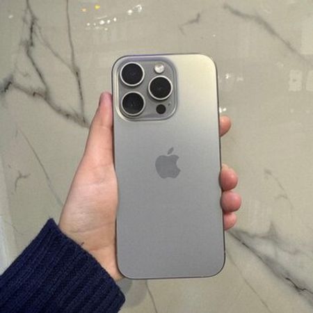 Apple iPhone 15 Pro Natural Titanium 128GB/8GB