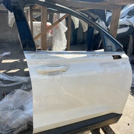 Hyundai Santafe 2019-2023 qapısı – Ehtiyat hissələri – ucuztap.az
