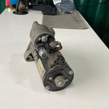 Mercedes CLA W117 starteri