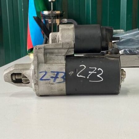 Mercedes M273 starteri