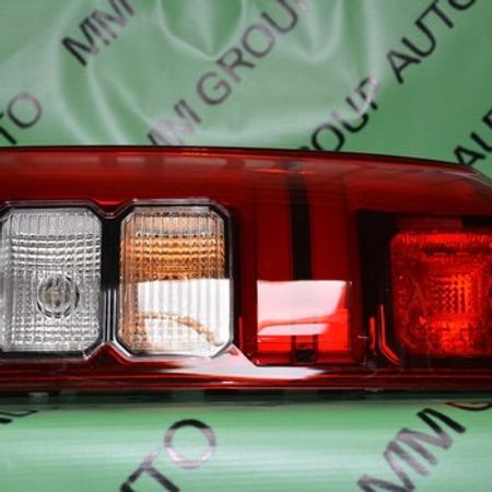 MITSUBISHI L200 2024 stop işığı – Ehtiyat hissələri – ucuztap.az