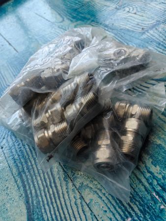 Fittinq rekor (nipel) 16mm borular üçün