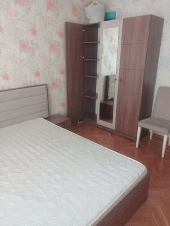 3-otaqlı Köhnə tikili, m.X.Dostluqu Q.Qarayev, 80 m²