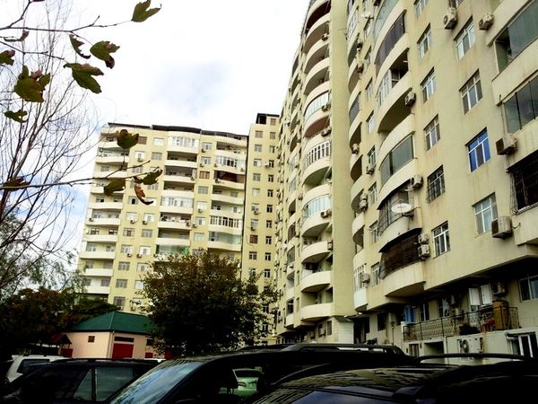 4-otaqlı Yeni Tikili, Məhəmməd Naxçıvani Küç. - 21, 200 M²