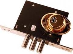 Bina evlərində Çöl və Ev Qapılarının Zamok və ruckalarının dəyişdirilməsi