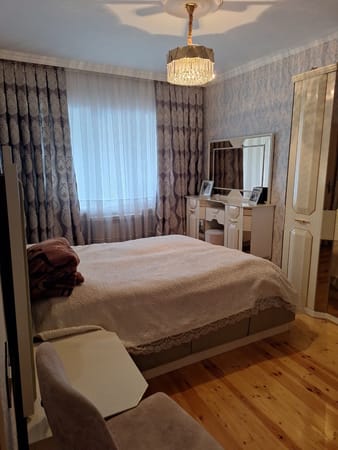 3-otaqlı Köhnə tikili, Xətai r. Aşiq Ələsgər küç, 80 m²