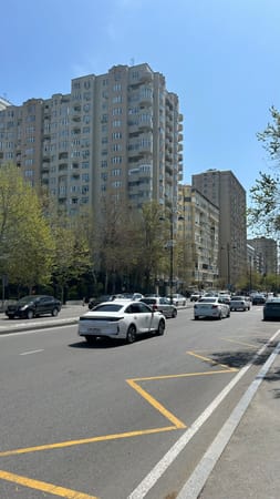 Obyekt, Hesen bey zerdabi, 20 m²