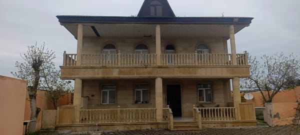 Həyət evi, Maştağa, 244 m²