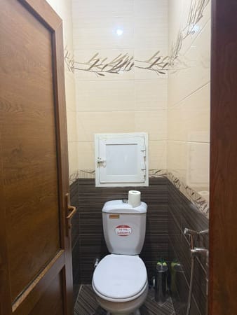 4-otaqlı Köhnə tikili, Həsən Əliyev küç., 101 m²