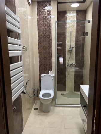 3-otaqlı Yeni tikili, Feyzulla Qasımzadə küç., 135 m²