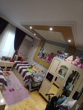 Həyət evi, Aslanov küç. 10, 200 m²