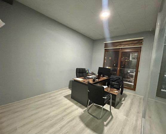 Obyekt, Azadlıq pr, 130 m²