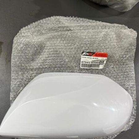 Toyota Prius, Toyota Aqua güzgü qapağı (87945-47060) – Ehtiyat hissələri – ucuztap.az