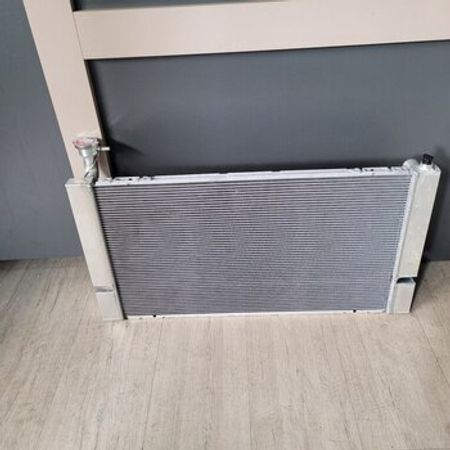 Toyota Prius 2008 su radiatoru – Ehtiyat hissələri – ucuztap.az