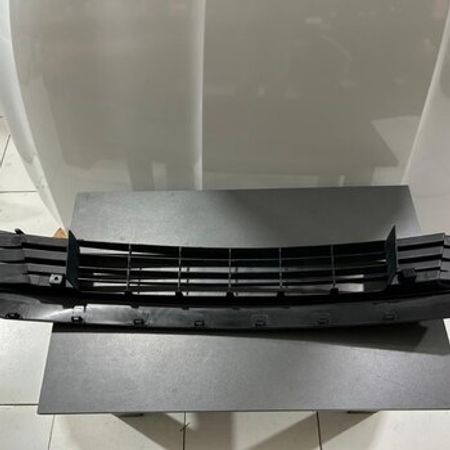 Toyota Prius 30 radiator barmaqlığı – Ehtiyat hissələri – ucuztap.az