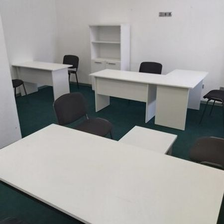 Ofis icarəyə verilir, Məmməd Araz küç. 43