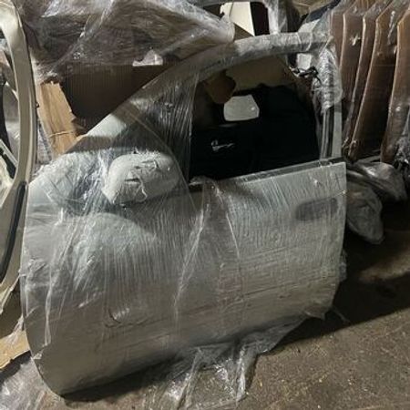 Nissan Sunny ön sol qapı – Ehtiyat hissələri – ucuztap.az